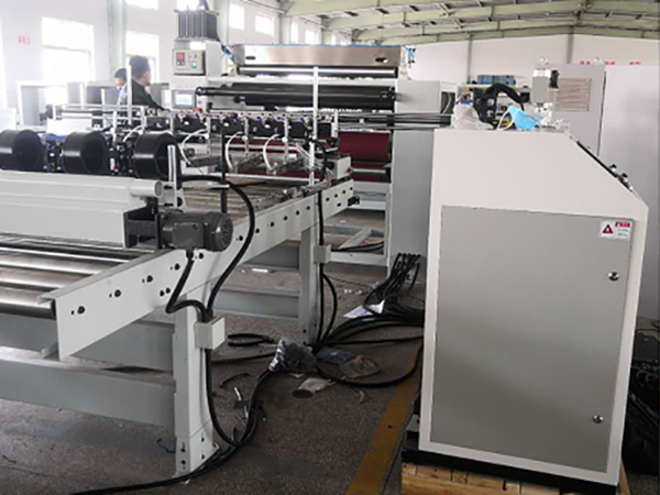 尊龙凯时 EN600变频器携手ESS200P伺服在大型贴合机上的应用